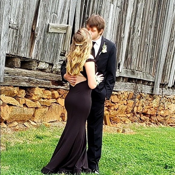 Prom dress - Picture 4 of 4